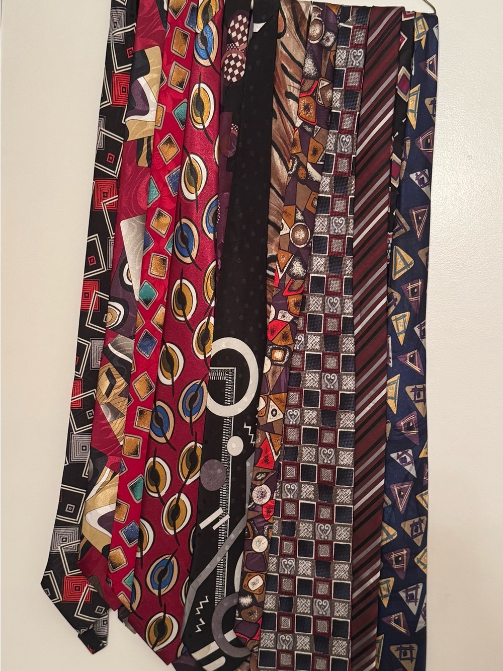 Men's Multicolor Patterned Tie Collection - Assorted Colors - Picture 4 of 4